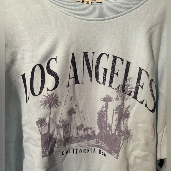 Francesca’s Los Angeles Graphic Women's Sweater - Light Blue - Picture 3 of 7